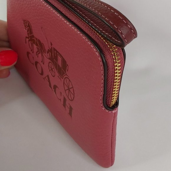 'COACH' PEBBLE-LEATHER SIGNATURE HORSE & CARRIAGE EMBOSSED WRISTLET BELLA~ROSAE - Picture 9 of 16